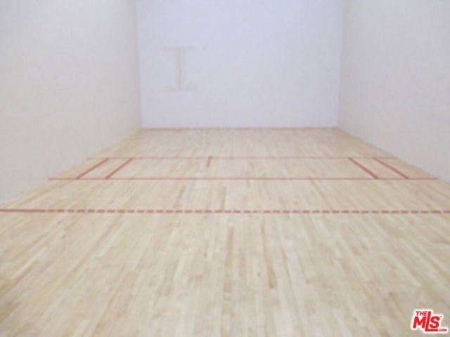 2606 Claray Drive 75, Los Angeles, CA 90077