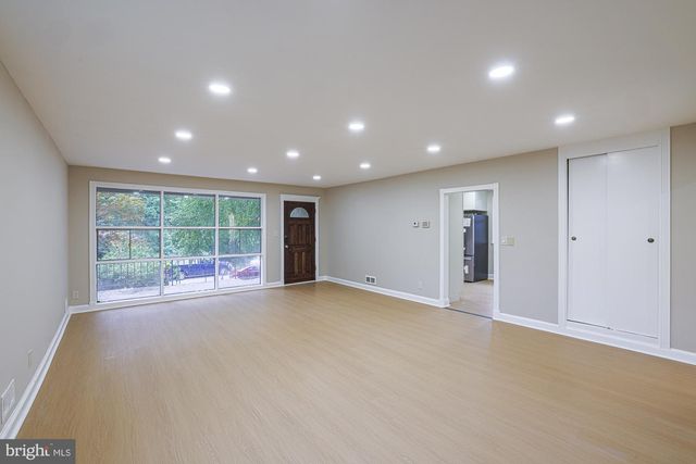 6011 WESTERN RUN DR, Baltimore, MD 21209