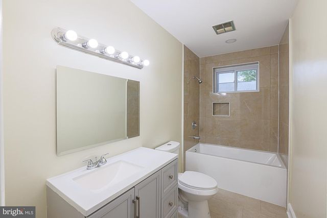 6011 WESTERN RUN DR, Baltimore, MD 21209