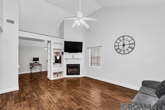 1571 Lila St, Baton Rouge, LA 70820