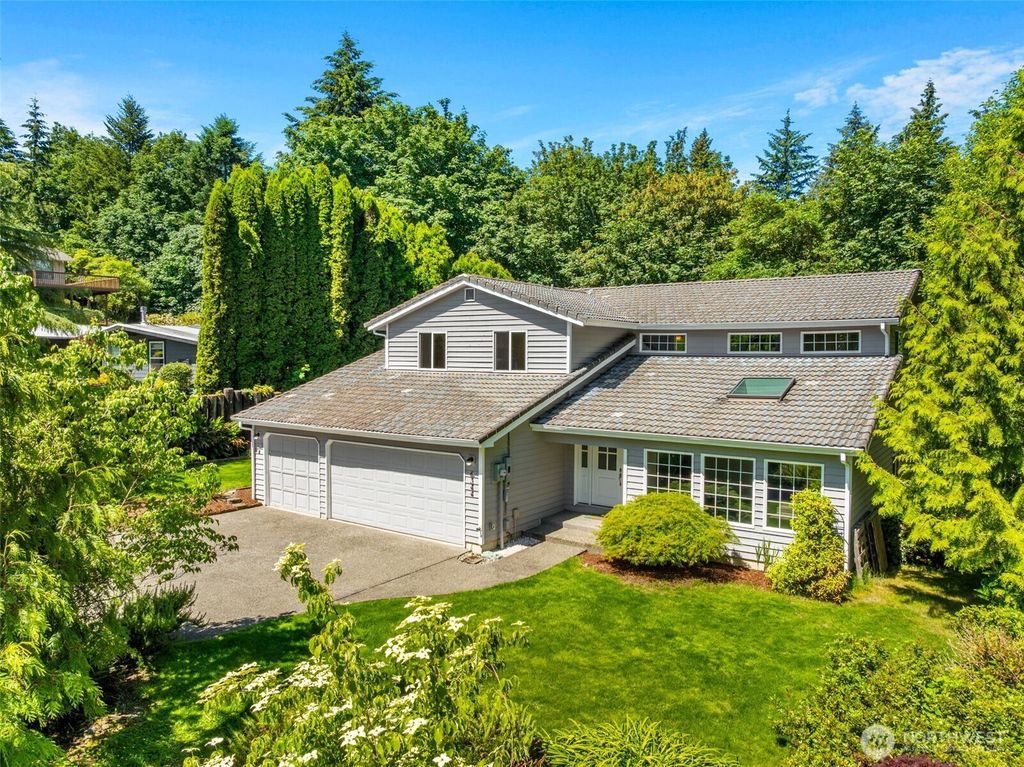 6344 Agnes Road NE, Tacoma, WA 98422