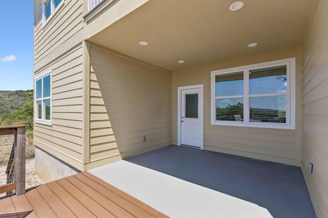 113 War Bonnet RDG, Kingsland, TX 78639