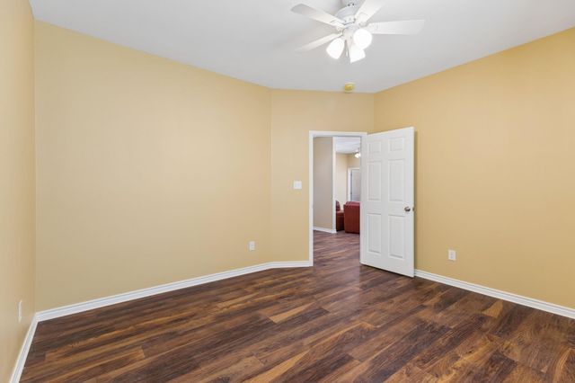 113 War Bonnet RDG, Kingsland, TX 78639