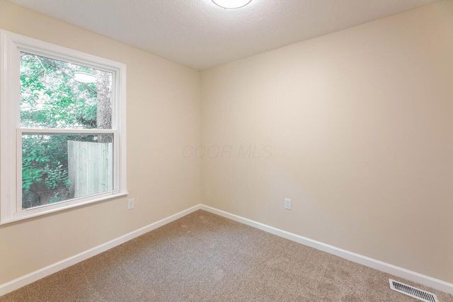 2288 Middlehurst Drive, Columbus, OH 43219