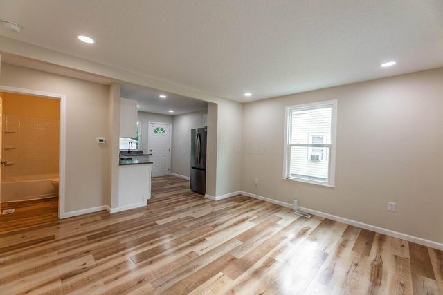 2288 Middlehurst Drive, Columbus, OH 43219