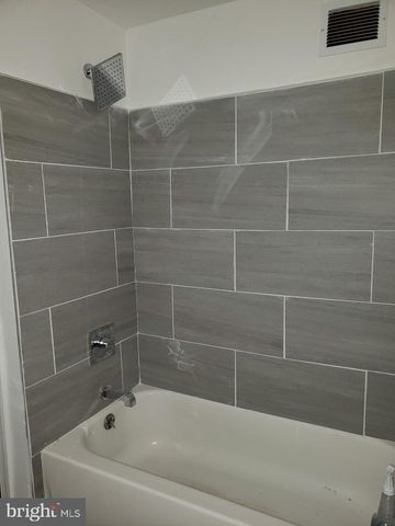 2710 LEHMAN ST, Chester, PA 19013