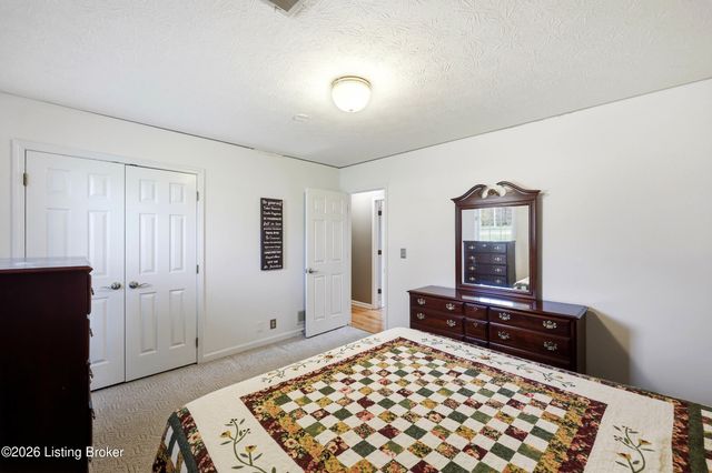 4951 Mt Washington Rd, Taylorsville, KY 40071