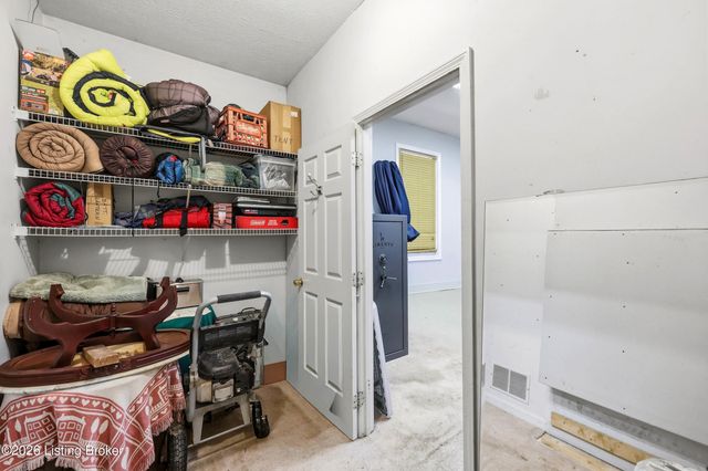 4951 Mt Washington Rd, Taylorsville, KY 40071