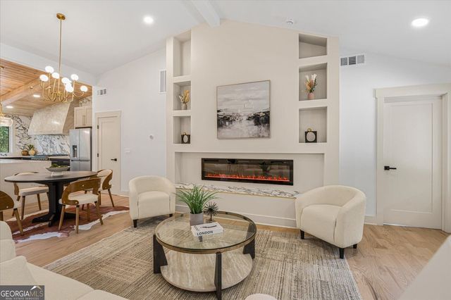 169 Woods Drive NE, Marietta, GA 30060