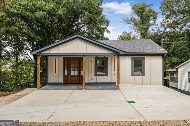 169 Woods Drive NE, Marietta, GA 30060