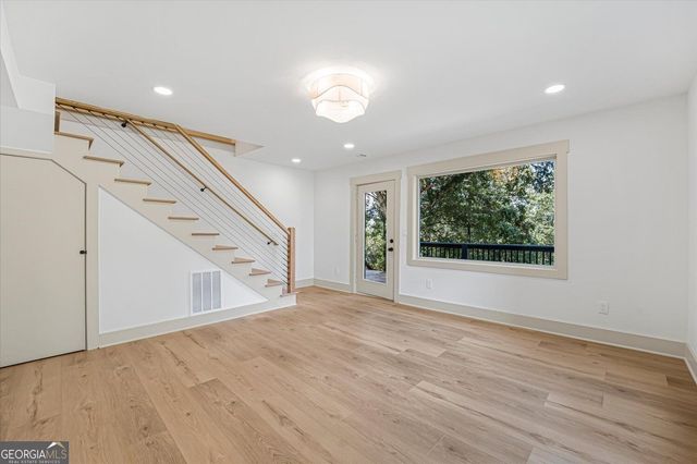 169 Woods Drive NE, Marietta, GA 30060