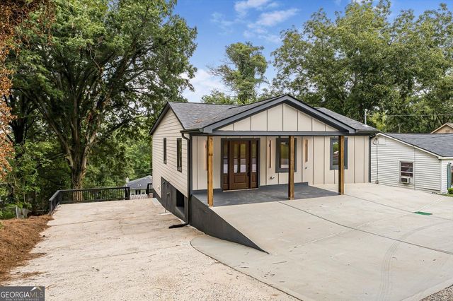 169 Woods Drive NE, Marietta, GA 30060