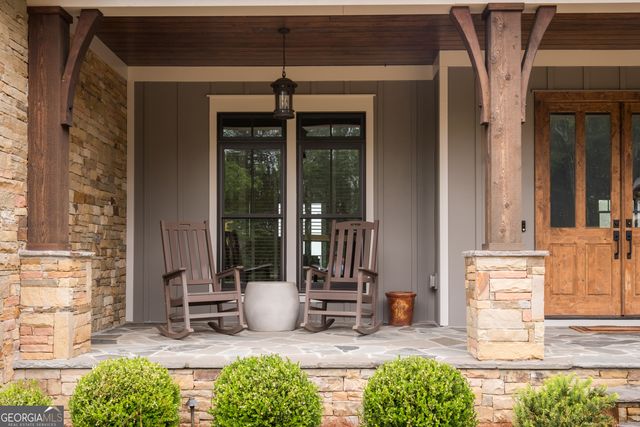 13 Arrow Mtn Drive SE, Cartersville, GA 30121