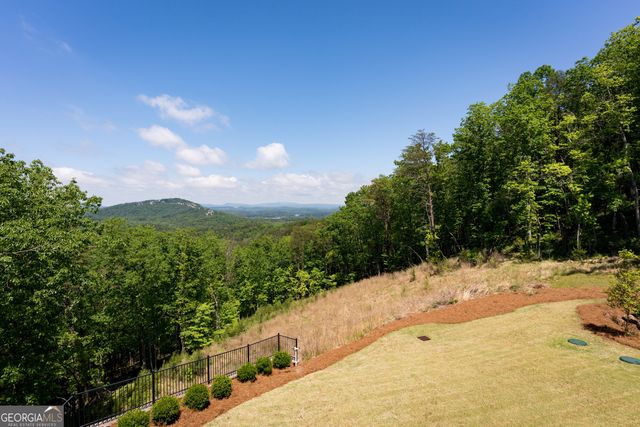 13 Arrow Mtn Drive SE, Cartersville, GA 30121