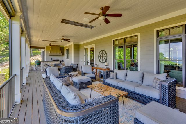 13 Arrow Mtn Drive SE, Cartersville, GA 30121