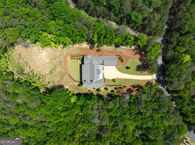 13 Arrow Mtn Drive SE, Cartersville, GA 30121