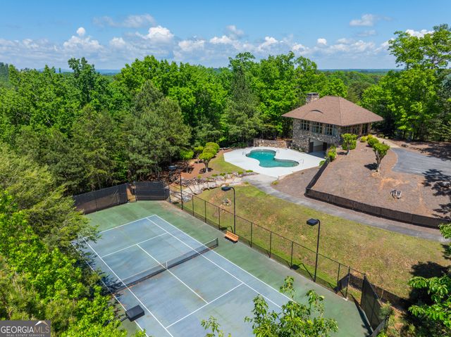 13 Arrow Mtn Drive SE, Cartersville, GA 30121