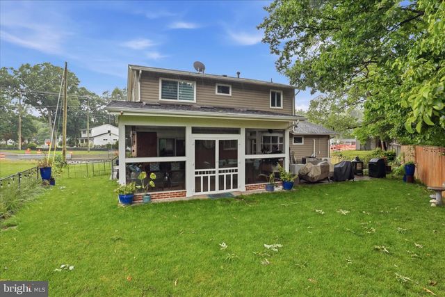6809 ROLLING RD, Springfield, VA 22152