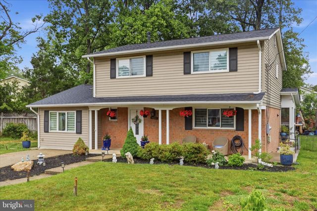 6809 ROLLING RD, Springfield, VA 22152