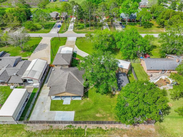 9206 W Sterling Drive, Pearland, TX 77584