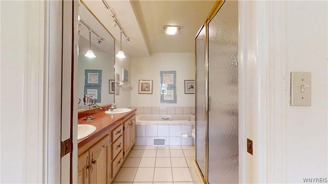 3 BirdWalk Lane, Amherst, NY 14221