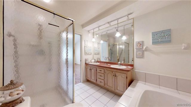 3 BirdWalk Lane, Amherst, NY 14221