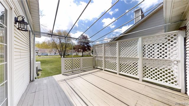 3 BirdWalk Lane, Amherst, NY 14221