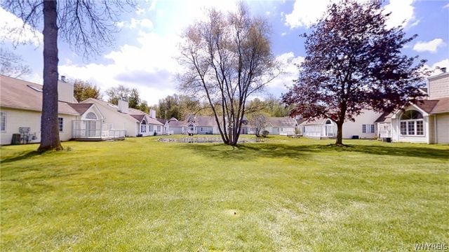 3 BirdWalk Lane, Amherst, NY 14221