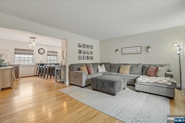 40 Wedgewood Drive 115, Verona, NJ 07044