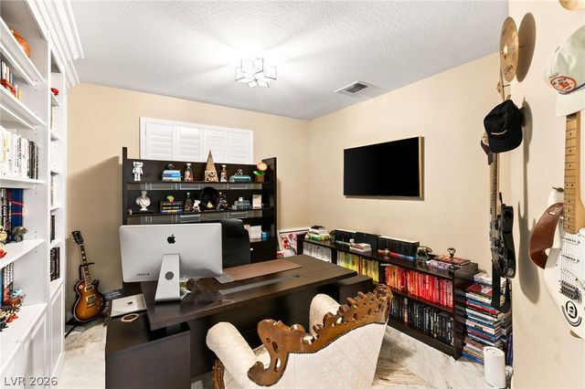 9514 Wild Valley Avenue, Las Vegas, NV 89148