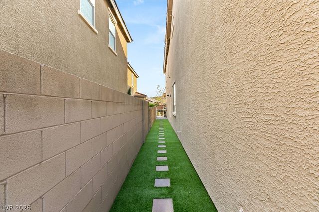 9514 Wild Valley Avenue, Las Vegas, NV 89148