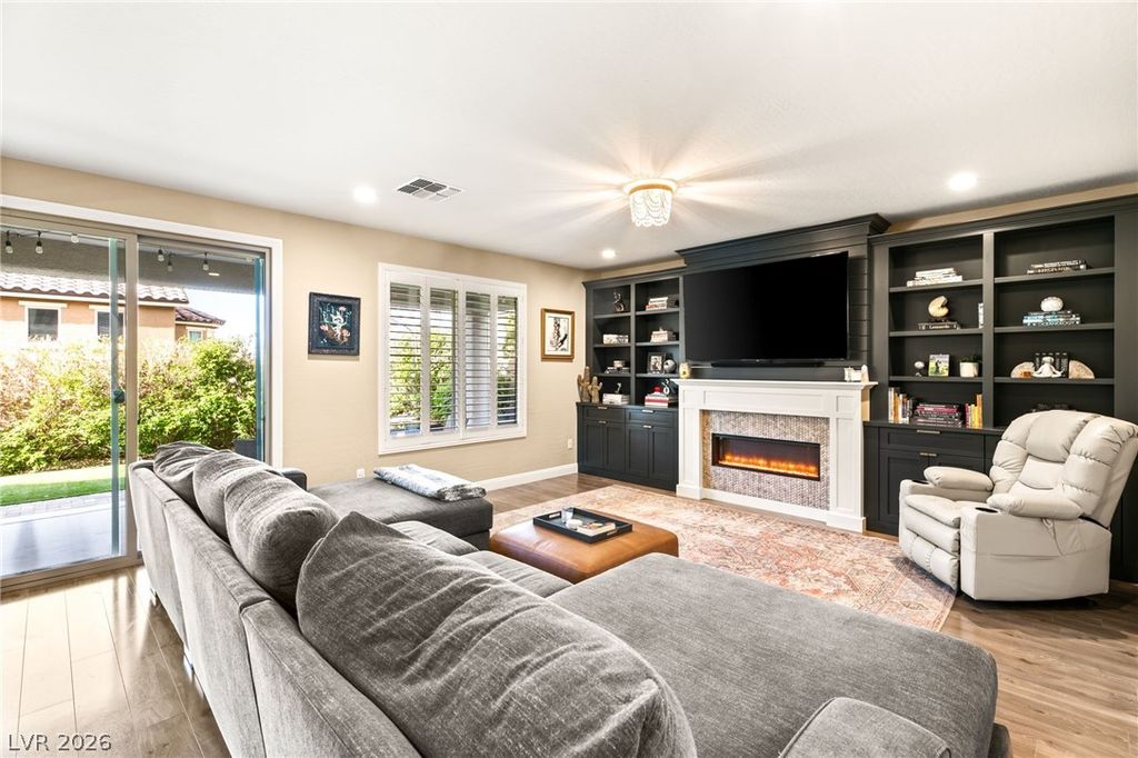 9514 Wild Valley Avenue, Las Vegas, NV 89148