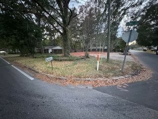 1013 S 28th, Hattiesburg, MS 39402