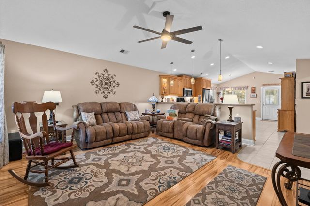 3457 Kates Bay Hwy., Conway, SC 29527