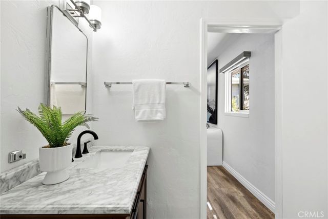 991 Meadowlark Drive, Laguna Beach, CA 92651