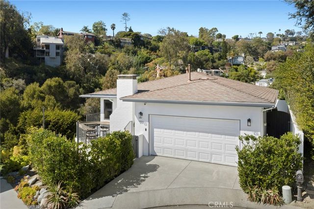 991 Meadowlark Drive, Laguna Beach, CA 92651