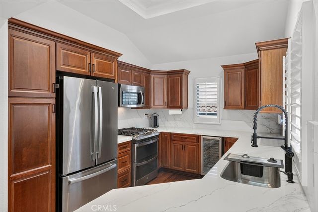 88 Corsica Drive, Newport Beach, CA 92660