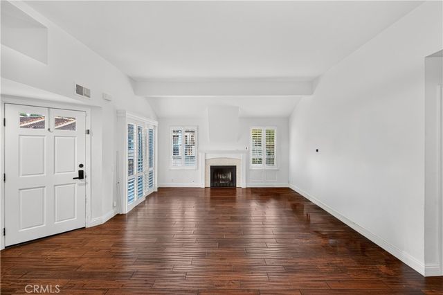 88 Corsica Drive, Newport Beach, CA 92660