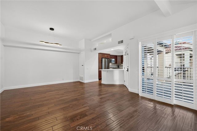 88 Corsica Drive, Newport Beach, CA 92660