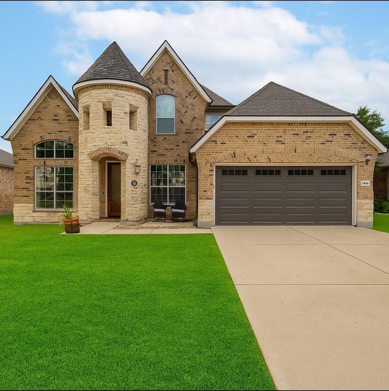 3930 Harvey Penick DR, Round Rock, TX 78664