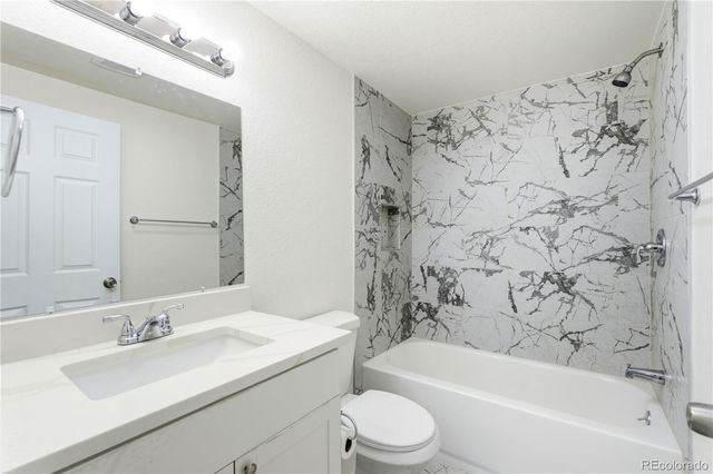 11190 E Wesley Avenue, Aurora, CO 80014