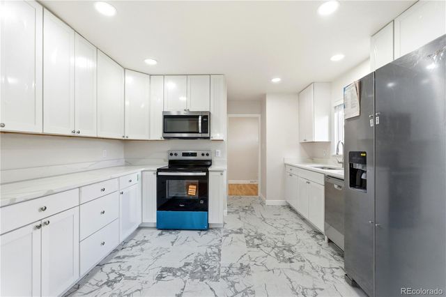 11190 E Wesley Avenue, Aurora, CO 80014