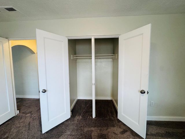 1010 San Clemente Avenue NW, Albuquerque, NM 87107