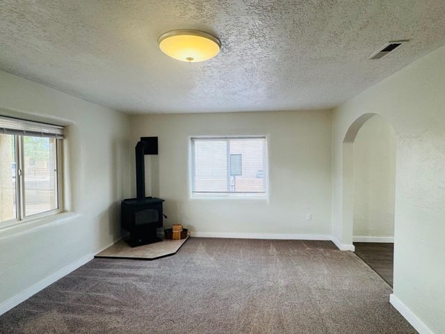 1010 San Clemente Avenue NW, Albuquerque, NM 87107