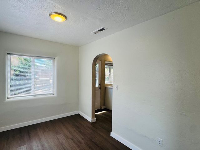 1010 San Clemente Avenue NW, Albuquerque, NM 87107