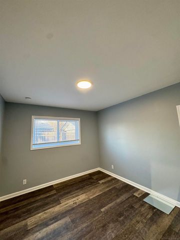 31800 Briar Lane, Saint Clair Shores, MI 48082