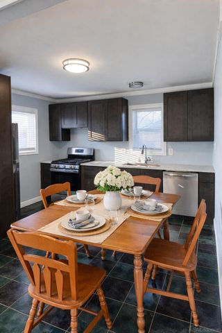 31800 Briar Lane, Saint Clair Shores, MI 48082