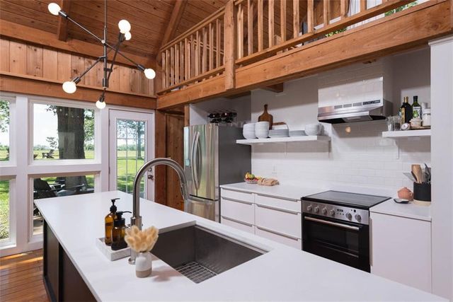 27610 S Groh Road, Cleveland, MO 64734