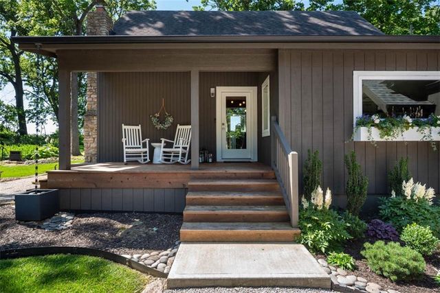 27610 S Groh Road, Cleveland, MO 64734