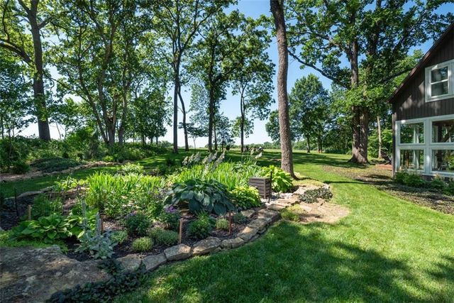 27610 S Groh Road, Cleveland, MO 64734